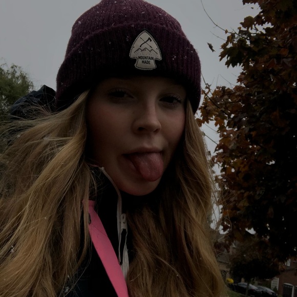 Meet your Posher, Riley - Picture 1 of 1